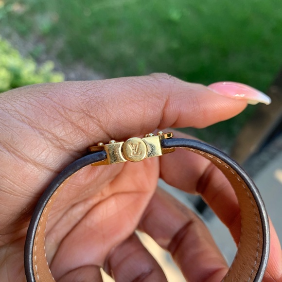 Louis Vuitton Nano Monogram Bracelet - Picture 7 of 8